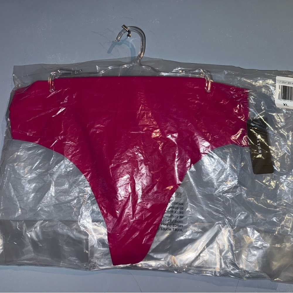 Natori Fuchsia Panties